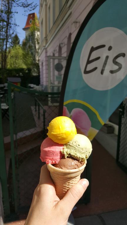Eis von Paolo Bortolotti ab April 2024